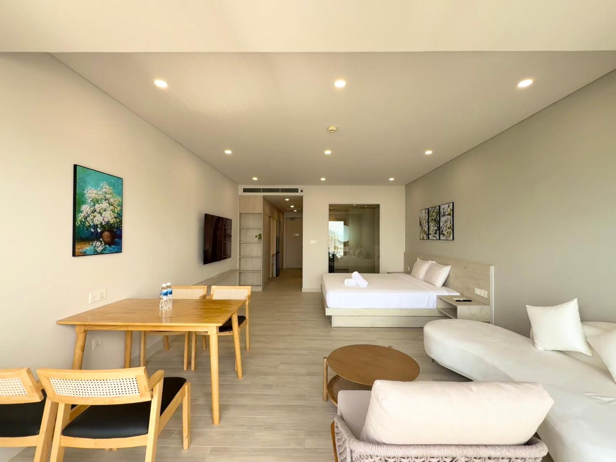 Gold Coast Nha Trang Luxury Apartment - Ocean View Exterior photo