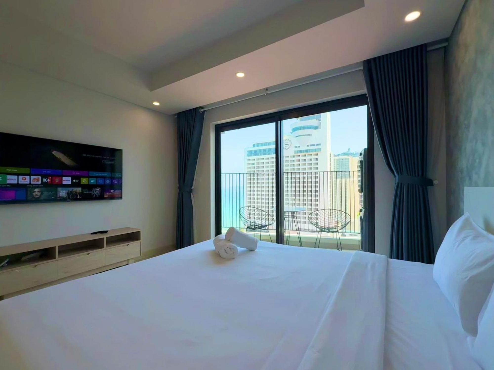 Gold Coast Nha Trang Luxury Apartment - Ocean View Exterior photo